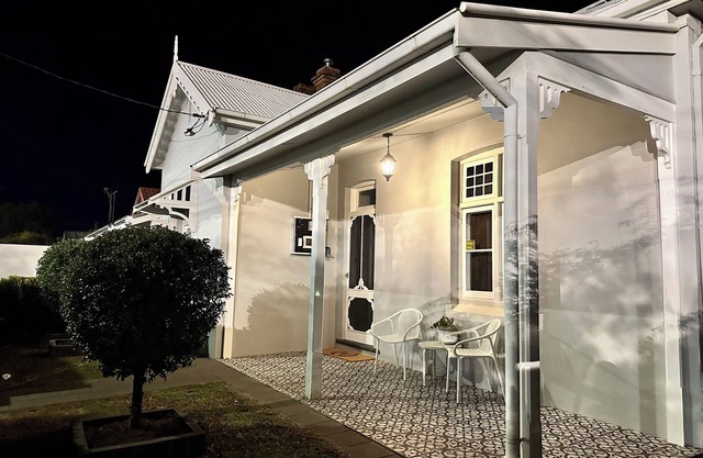 The Warra House - Luxury and convenience.