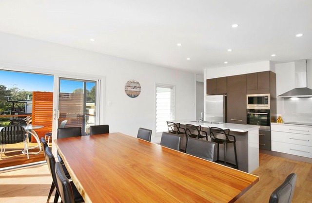 The Wharf House - Budgewoi