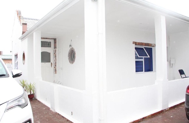 The White House Lodge