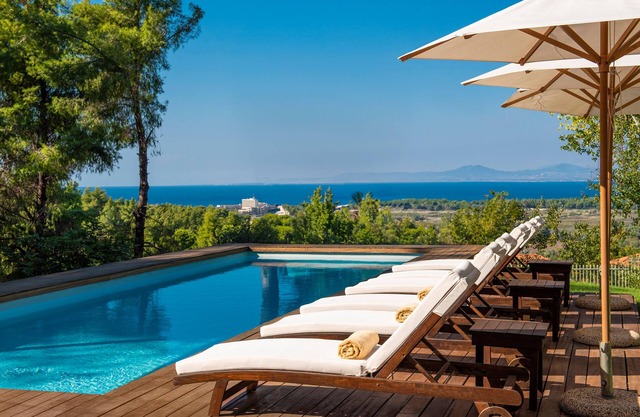 The White Villa At Sani