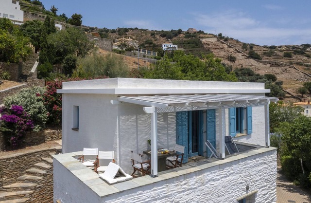 The White Villa
