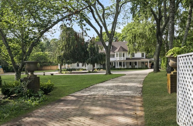 The Whitehouse North Fork