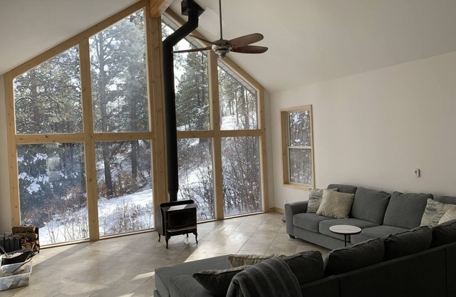The Wonderful House on Deer Trail