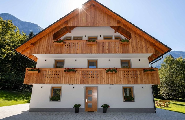 The Woodland Nook Apartments Bohinj - Classic Two Bedroom Apartment with Balcony