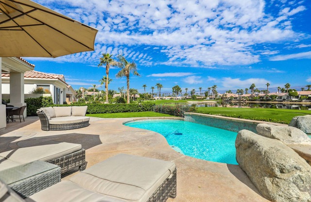 This 2610 SqFt 3 bedroom pool home in La Quinta offers 3 king beds