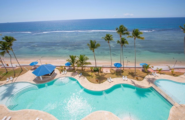 This apartment is a 3 bedroom(s), 2 bathrooms, located in Juan Dolio, San Pedro.