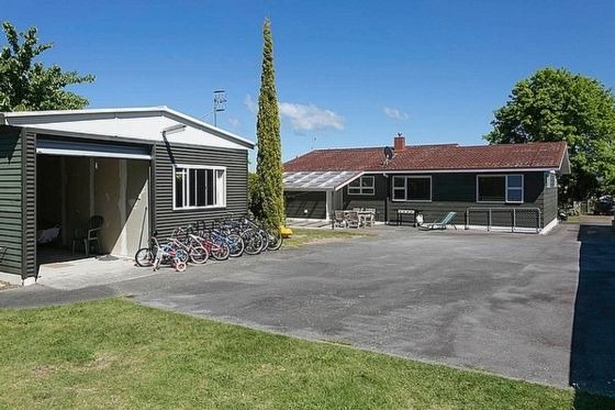 This Bach Has it All - Rainbow Point Holiday Home