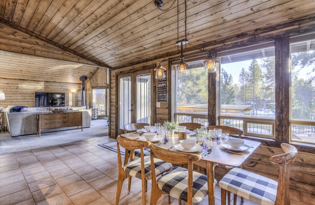 This luxurious home is located directly on the Deschutes River perfect for ou
