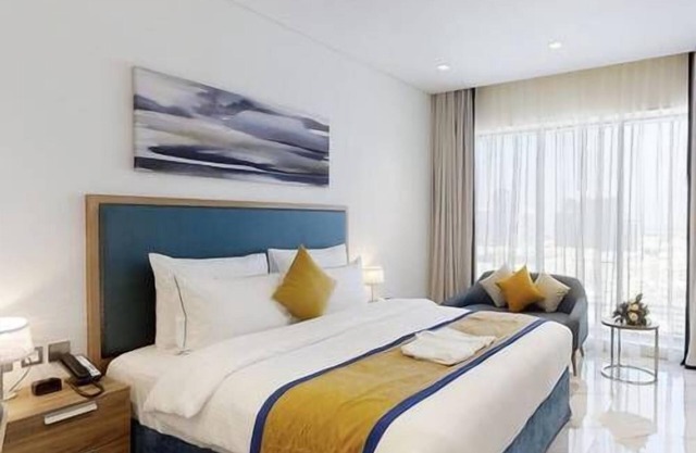 Three Bedroom Apartment Near Al Maya Supermarket By Luxury Bookings