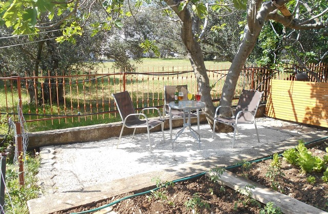 Three bedroom apartment with terrace Kaštel Štafilić, Kaštela (A-16811-a)