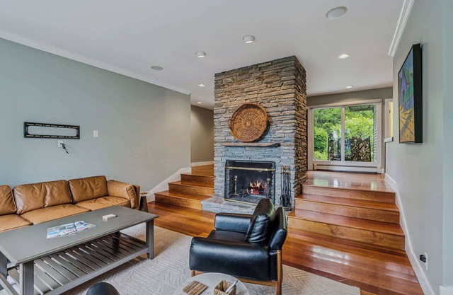 Three Decks Hot Tub Fire Table - DeckHouse Retreat