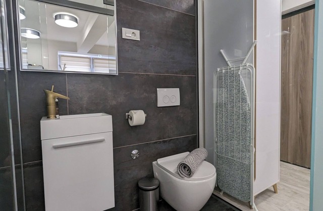 Three Studios With Ensuite Baths