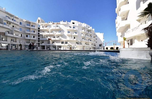Tiba View Studi/pool/kitchen