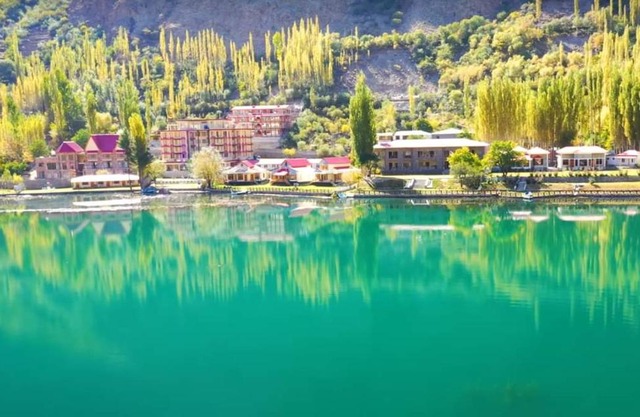 Tibet Hotel