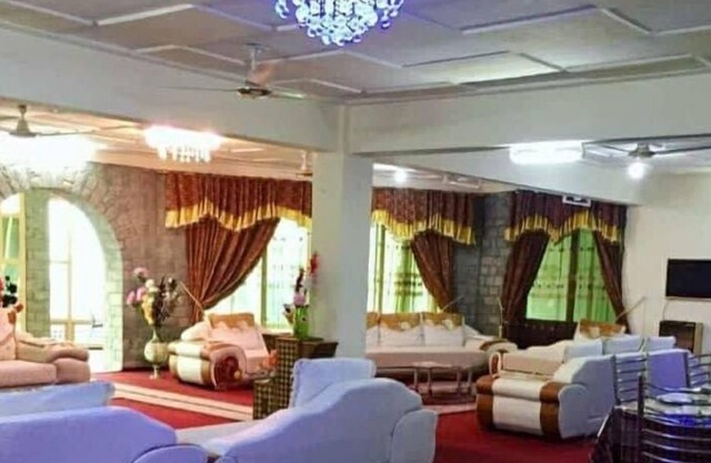 Tibet Motel