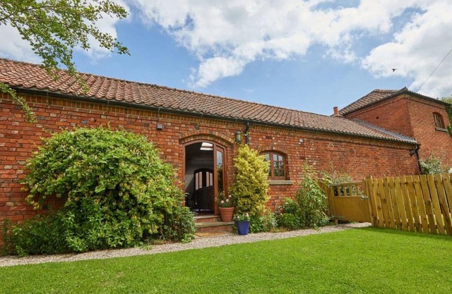 Till Barn - UK11155