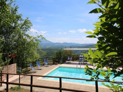 Timeless Holiday Home in Apecchio with Garden
