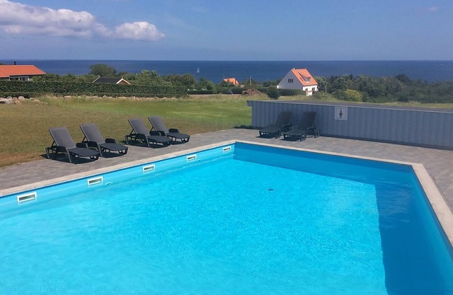 "Tinne" - 400m from the sea by Interhome