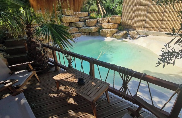 Tiny House Bali with Mountain View, Wi-Fi and Air Conditioning