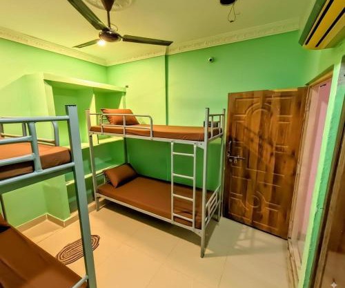 Tiny Hub, Smart & Comfy Rooms