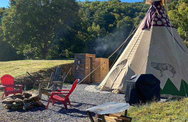 Tipi Tranquility-Glamping at it's best