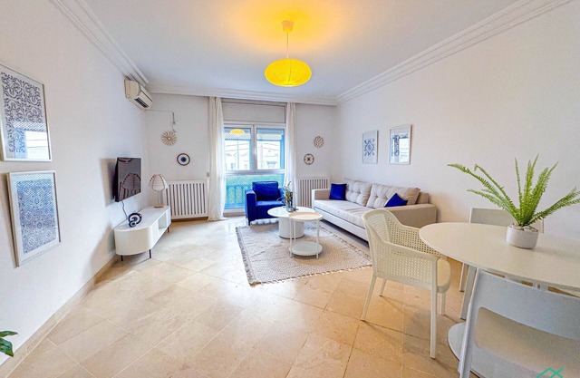 Coste Sidi Bou Said A3: Spacious and central