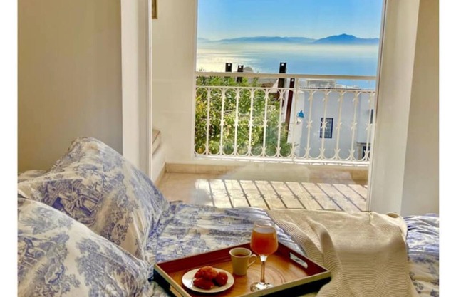 La symphonie bleue Breathtaking sea view