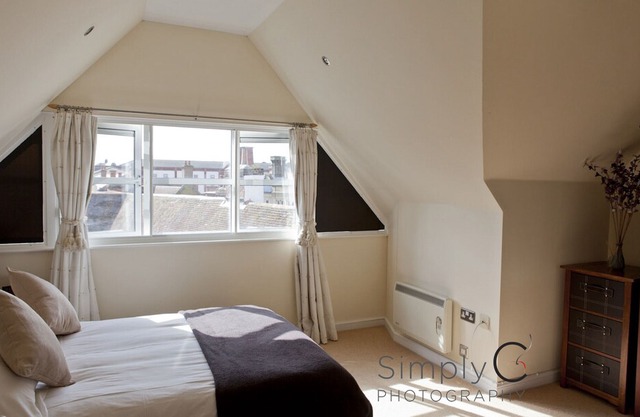 Toothbrush Apartments - Central Ipswich - St Peters St