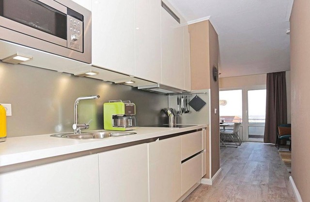 Top floor apartment with great balcony and wonderful view over the island - Holiday Residence