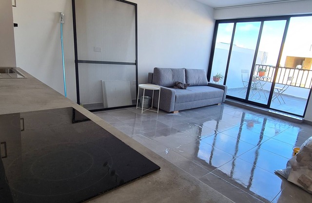 Top Floor with sunny Terrace