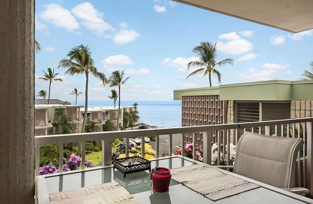 🏖️Top Floor with Ocean Views| Convenient Location🏖️