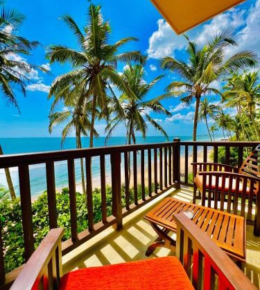 Top Secret Beach Hotel