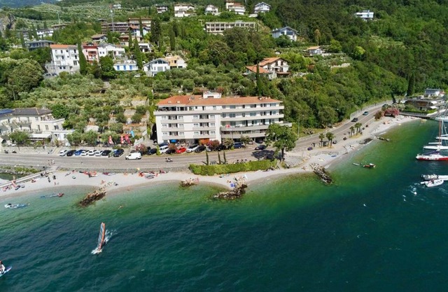 Torbole Aparthotel