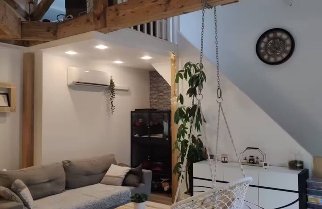 Town house with garden on the coast