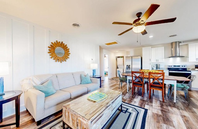 Town of Rehoboth Beach - 20485 Lincoln St. Unit 4