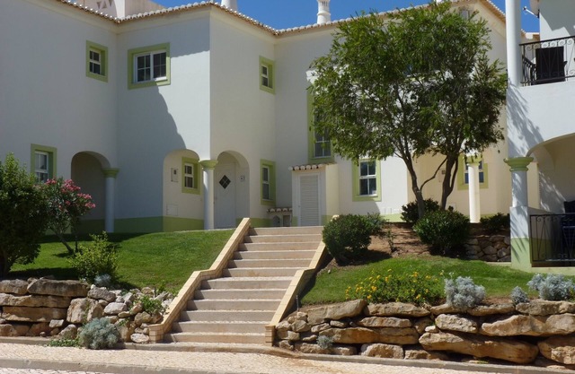 Townhouse Within Parque Da Floresta Golf & Leisure Resort, Western Algarve, Port