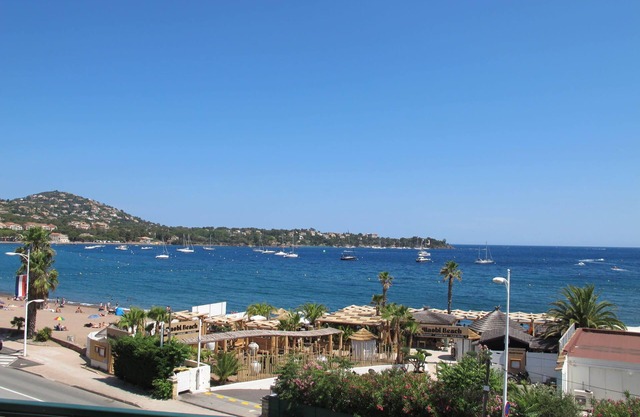 Très bel appartement 2 pièces proche de la mer et de toutes commodités