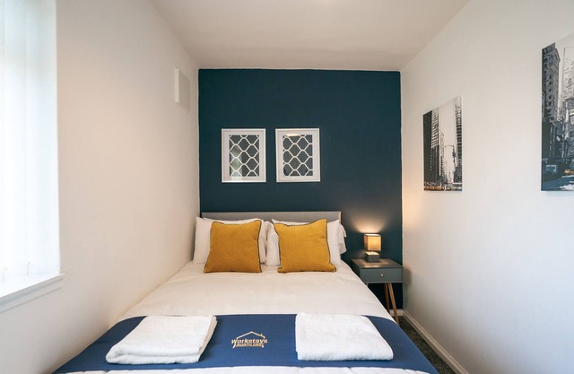 Tranmere House | Workstays UK