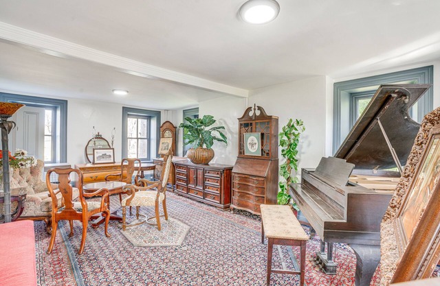 Tranquil & Historic Estate Near Valley Forge