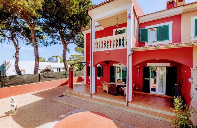 Tranquil Villa Stay in Tolleric