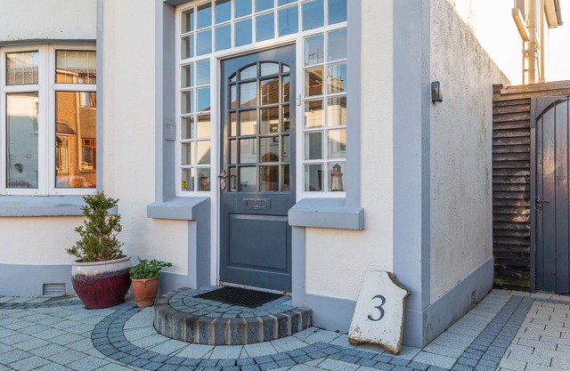 TRANQUILITY, pet friendly, with open fire in Portrush