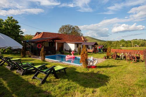 Transylvanian Home - Mountain View, BBQ & Pool