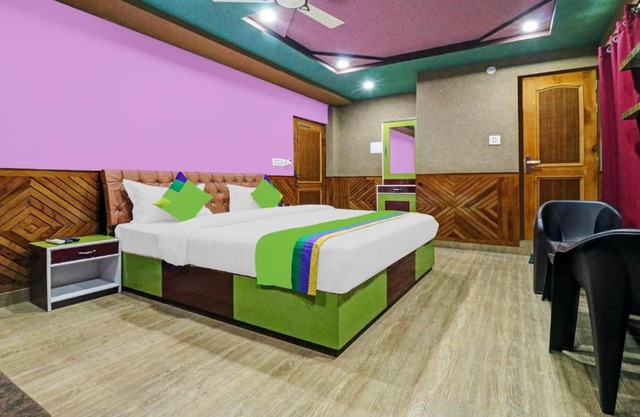Treebo Trend Plaza Residency