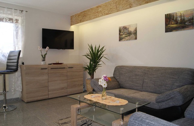 Trixie - Holiday apartment Opfingen am Tuniberg
