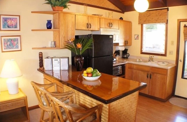 Tropical Cottage in Poipu Beach!