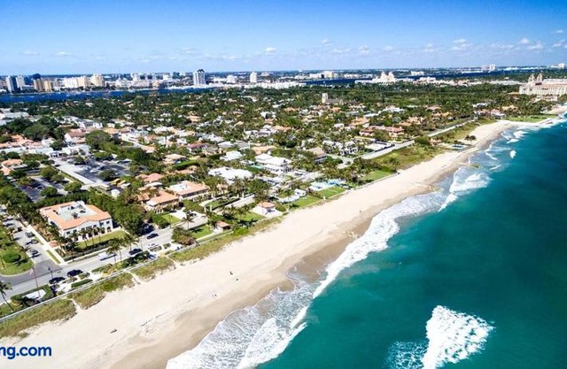 Tropical Elegant Palm Beach 2 Bedroom 2 Bathroom Suite