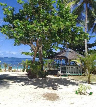 Tuki Beachfront and Surf Resort