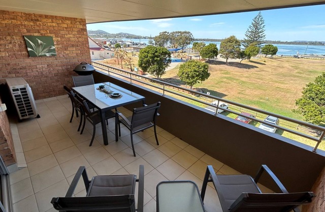 Tuncurry Tides overlooking the lake.