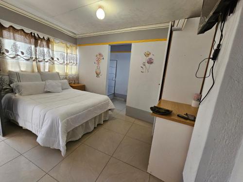 TURFLOOP guest house