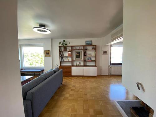 Turku cetral retro apartment 119m2 with AC